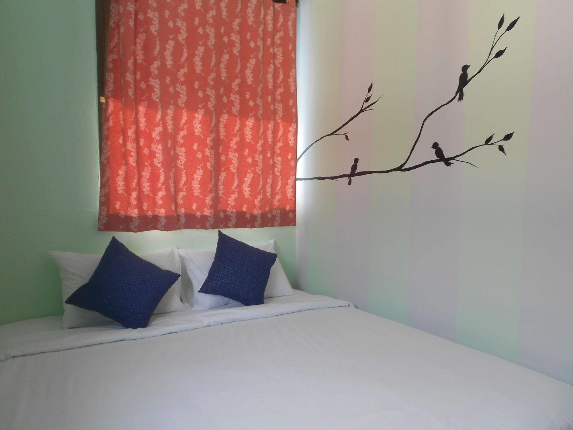 קראבי Sweet Home Guesthouse מראה חיצוני תמונה